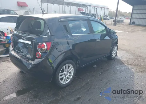 2014 Chevrolet Sonic Lt Manual z USA, uszkodzony, nr VIN 1G1JD6EH0E4159703